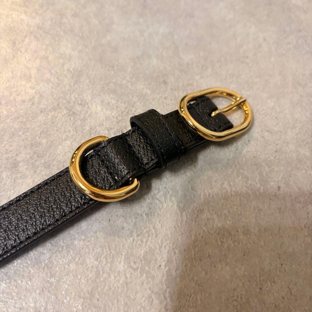 GUCCI ブラックレザー首輪