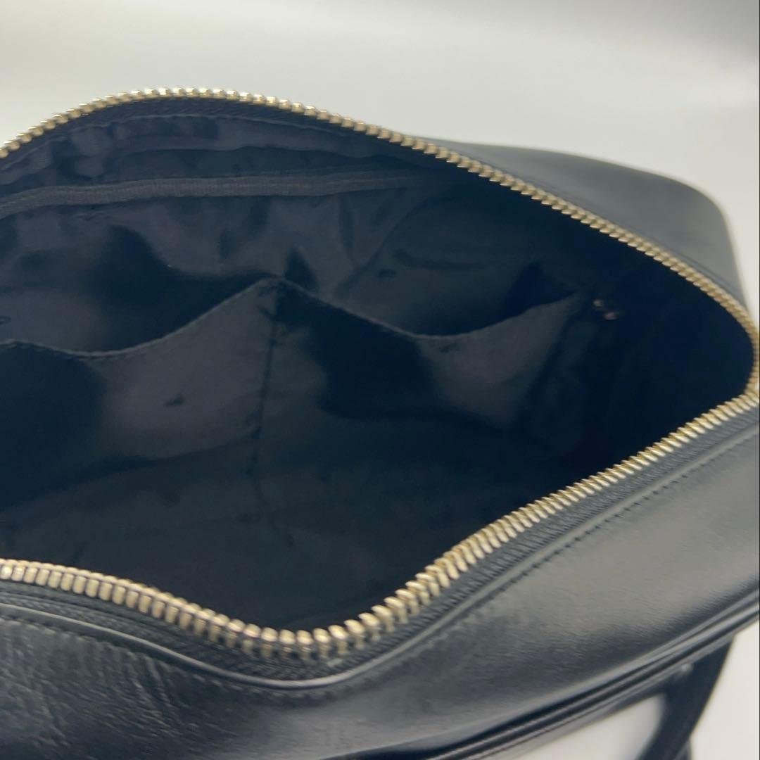 美品✨agnes b.アニエスベー　カメラバッグ　ショルダー レザー　ブラック