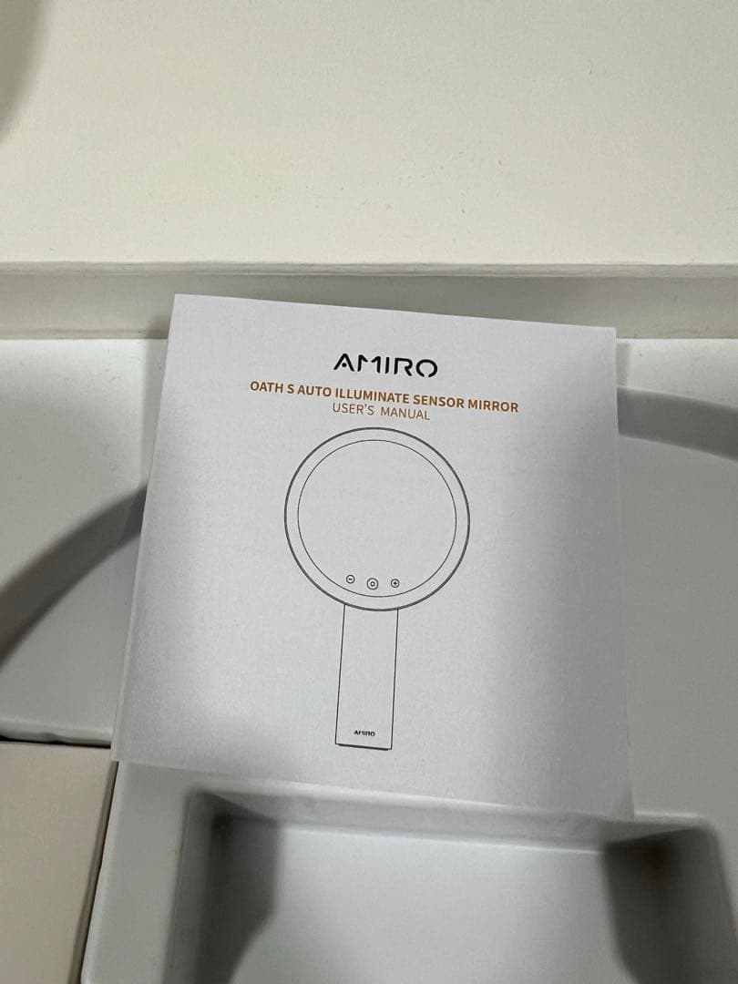 【未使用】AMIRO 女優ミラー 8インチ 10倍拡大鏡付き LEDミラー