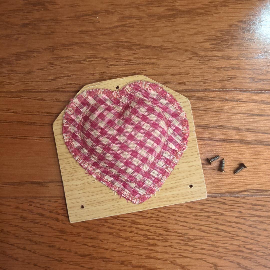 カントリー家具　木製　スリッパラック ハート