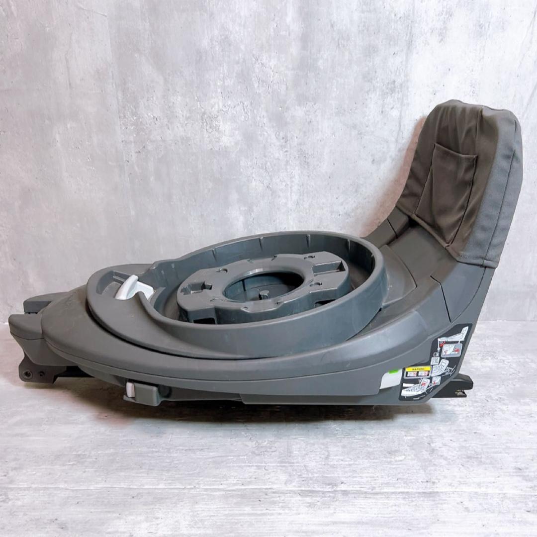 コンビ　THE S　のせかえベース　combi　ザエス　ISOFIX　ベース