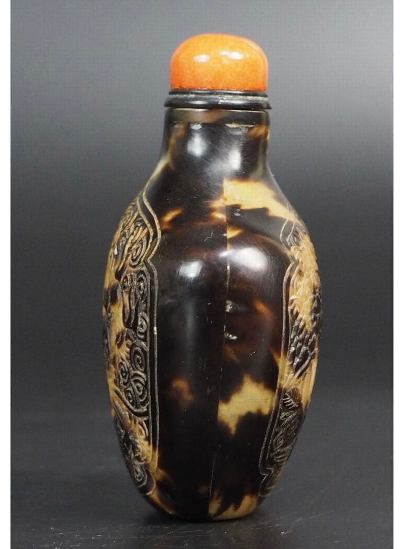 送料無料　清時代本べっ甲（玳瑁）龍鳳細密彫刻鼻煙壺 ★時代珍品★