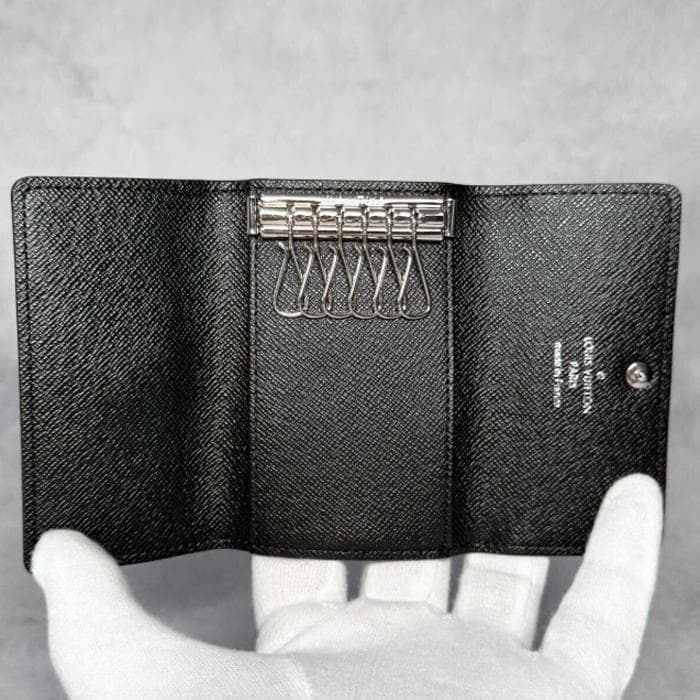 【新品、未開封】Louis Vuitton ダミエ・グラフィット キーケース