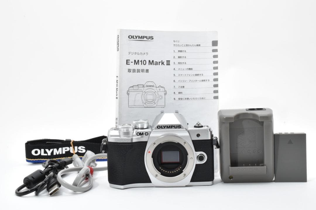 ■ ほぼ新品 ■ OLYMPUS E-M10 III ボディ <S数1726回>