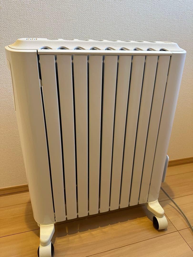 DeLonghi オイルヒーター RHJ65L0915ホワイト