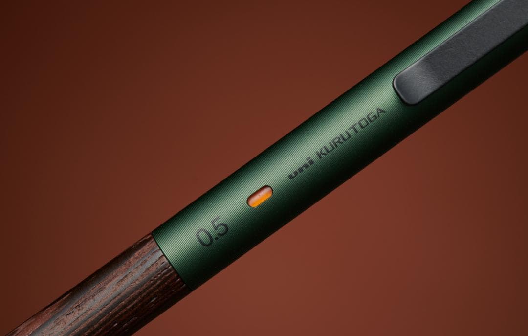 三菱鉛筆　クルトガウッド　M5-KW 1P 2本セット　0.5㎜　新品です