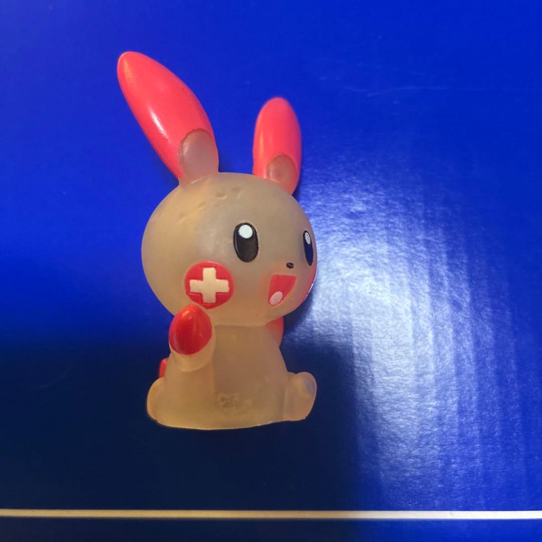 超激レア　50%off プラスル　ポケモン指人形　クリア