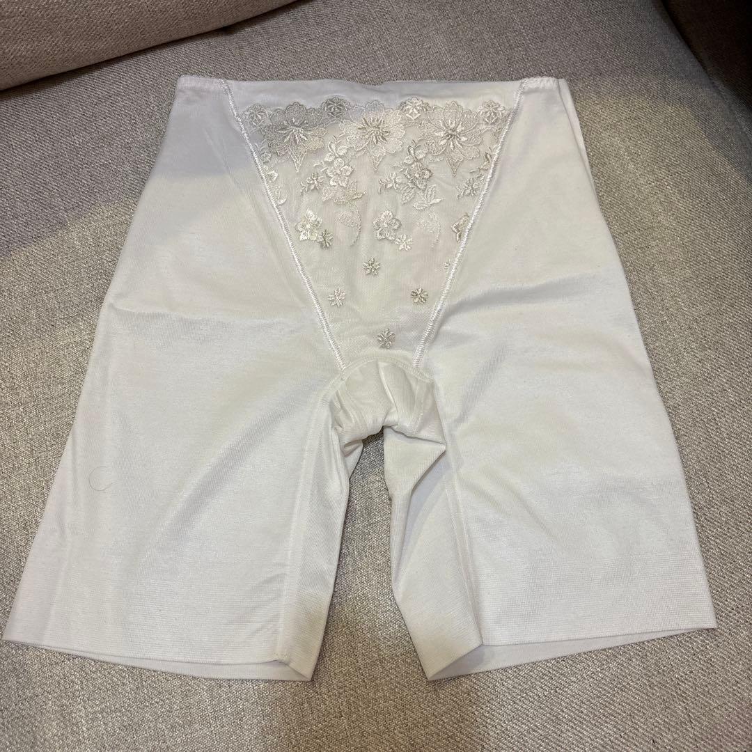 セモアブライダル インナーセット B70 64