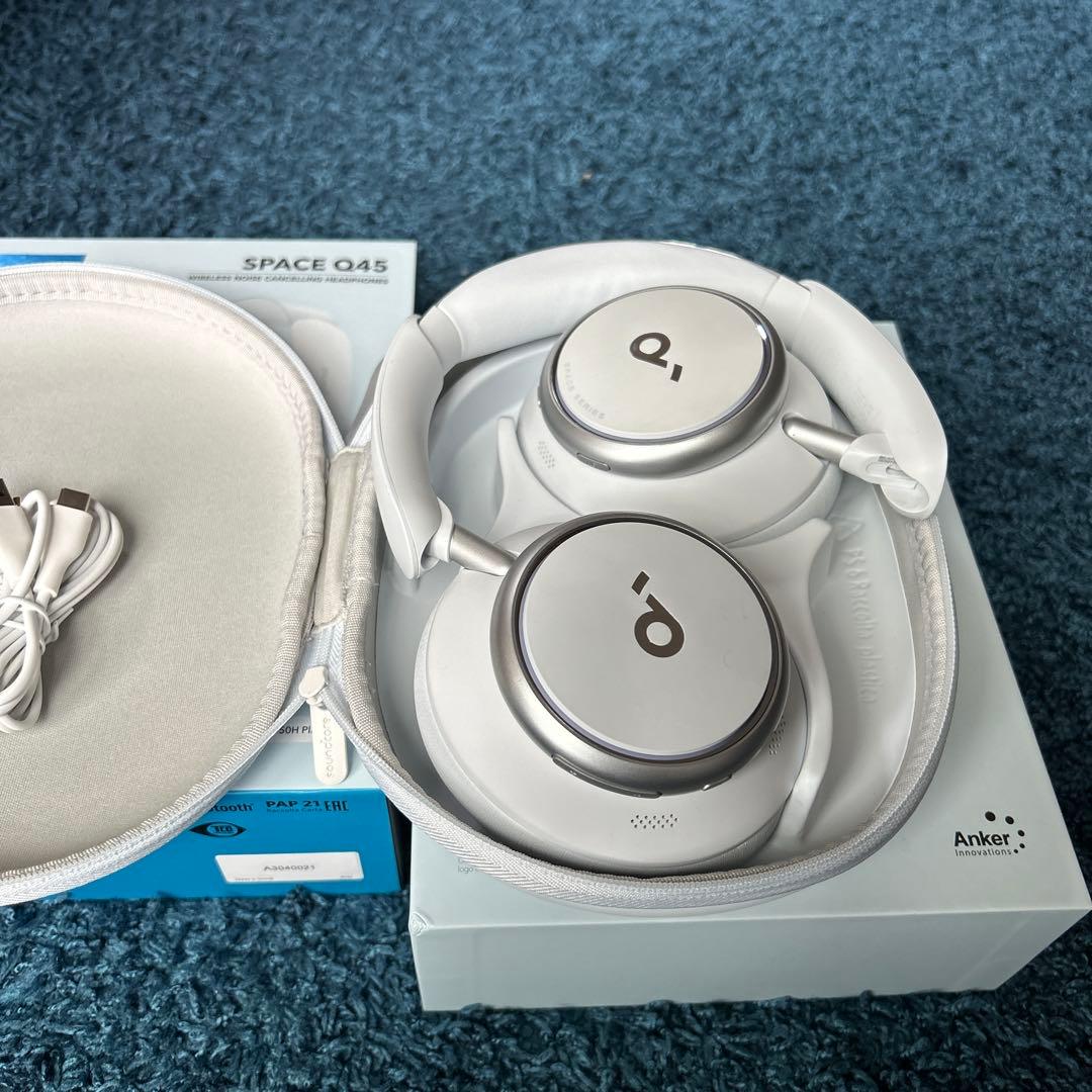soundcore by Anker Space Q45 ワイヤレスヘッドホン白