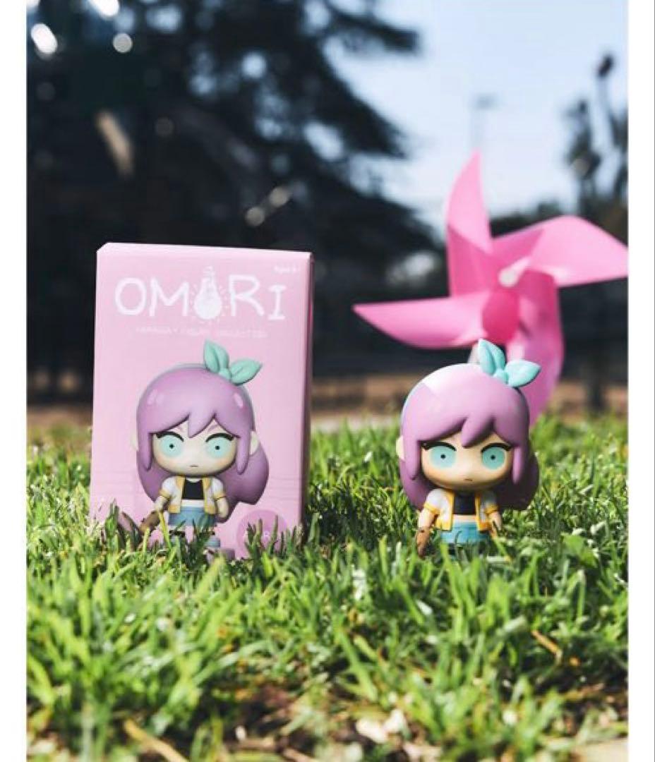 OMORI ビニールフィギュア　公式