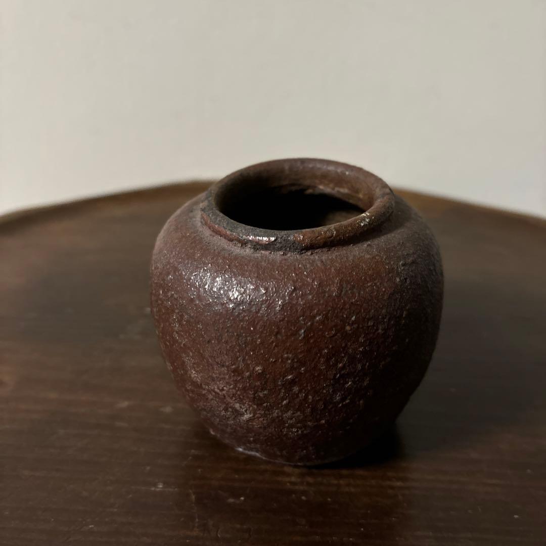 古備前小壷　江戸中期頃　お歯黒壺　古越前　常滑　花器　花入　古美術　骨董　李朝