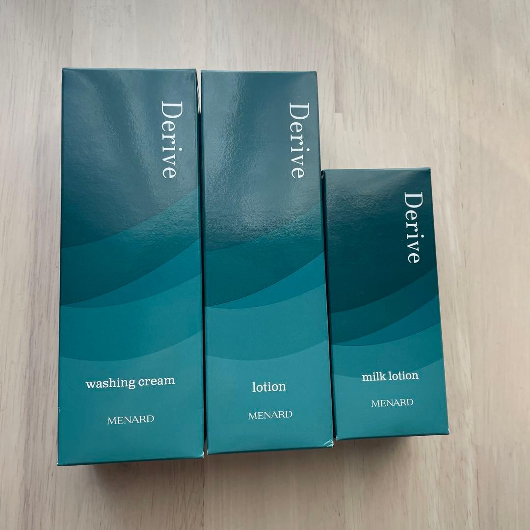 【新品】メナード化粧品　デライブ　洗顔　ローション　ミルク　3点セット