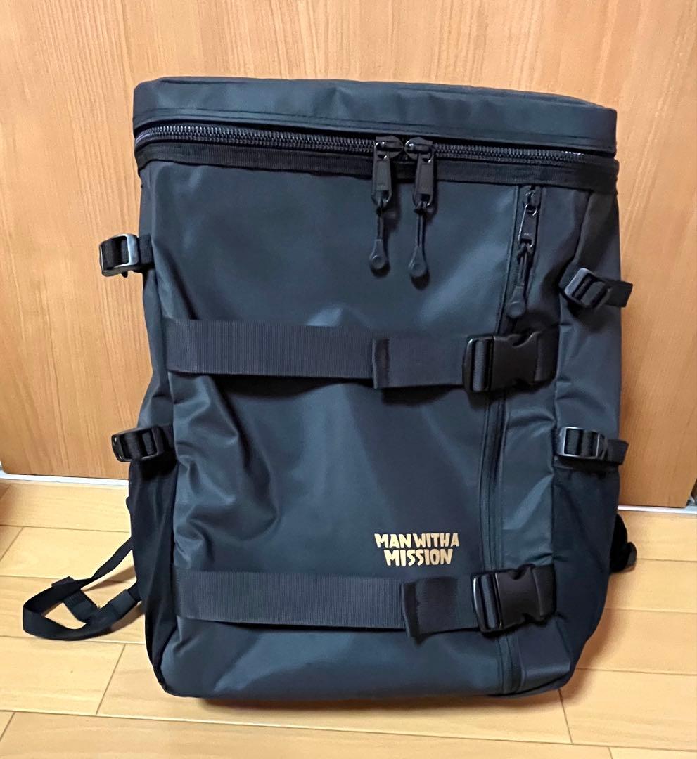MAN WITH A MISSION バックパック