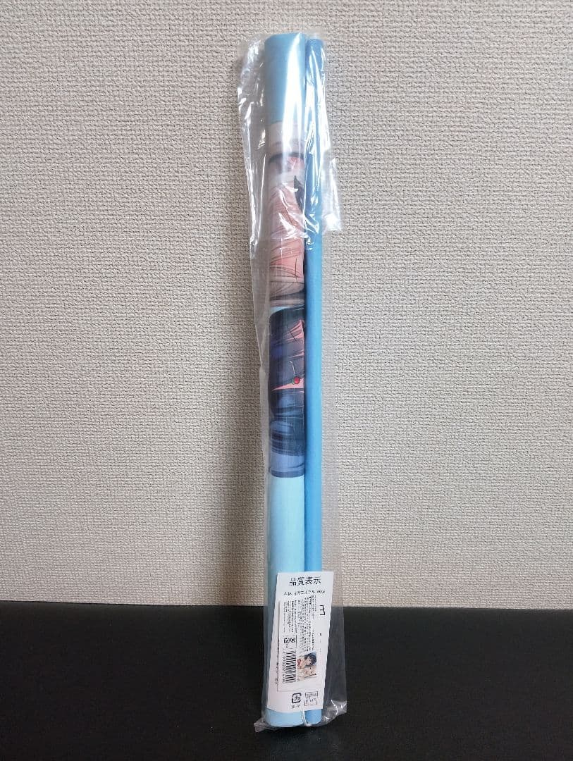 mignon いちご＆後輩ちゃん タペストリー