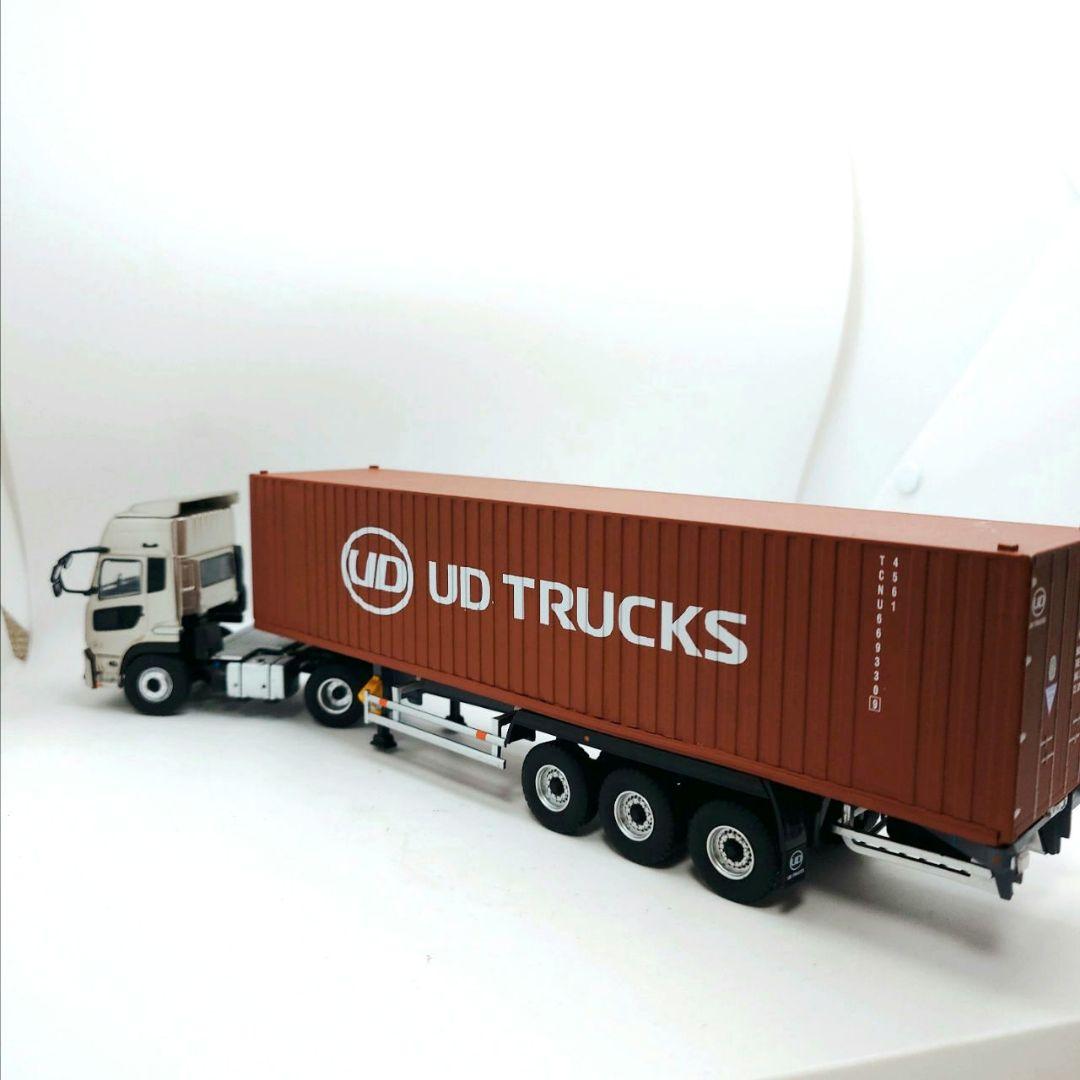 UD TRUCKS クオン 1/43 ミニカー コンテナ付き 非売品