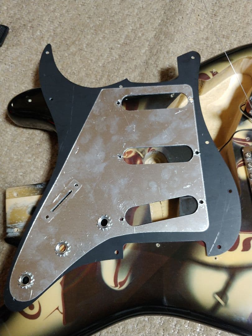 IMP Imperial エレキギター ピエロデザイン　ストラトキャスタータイプ