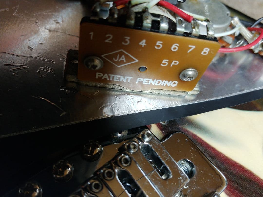 IMP Imperial エレキギター ピエロデザイン　ストラトキャスタータイプ