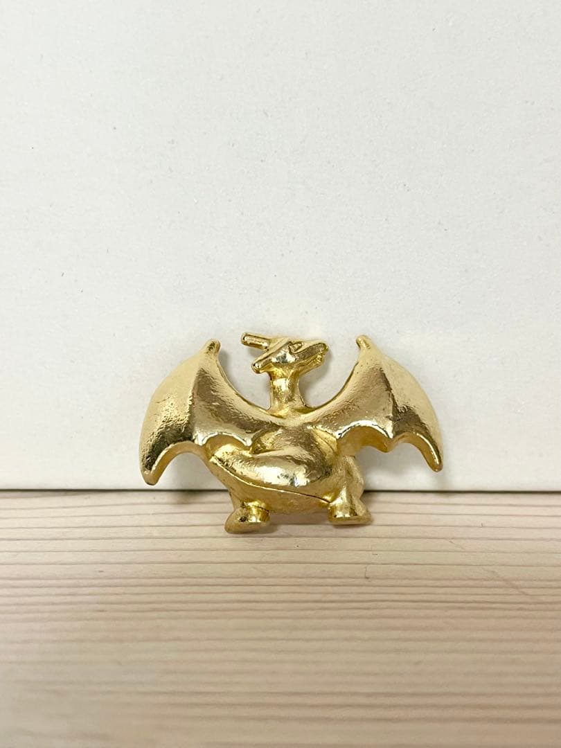 ポケモン メタルコレクション メタルフィギュア リザードン ゴールド シルバー