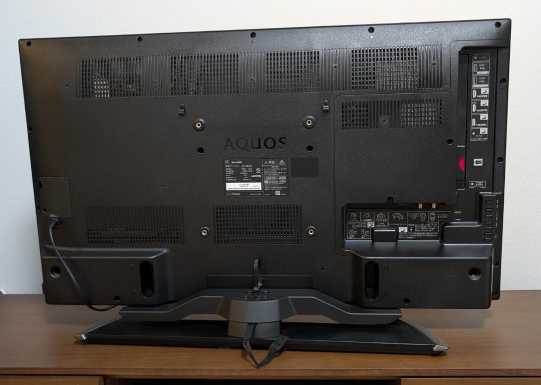 ★ジェニファー★SHARP AQUOS 40インチ液晶テレビ