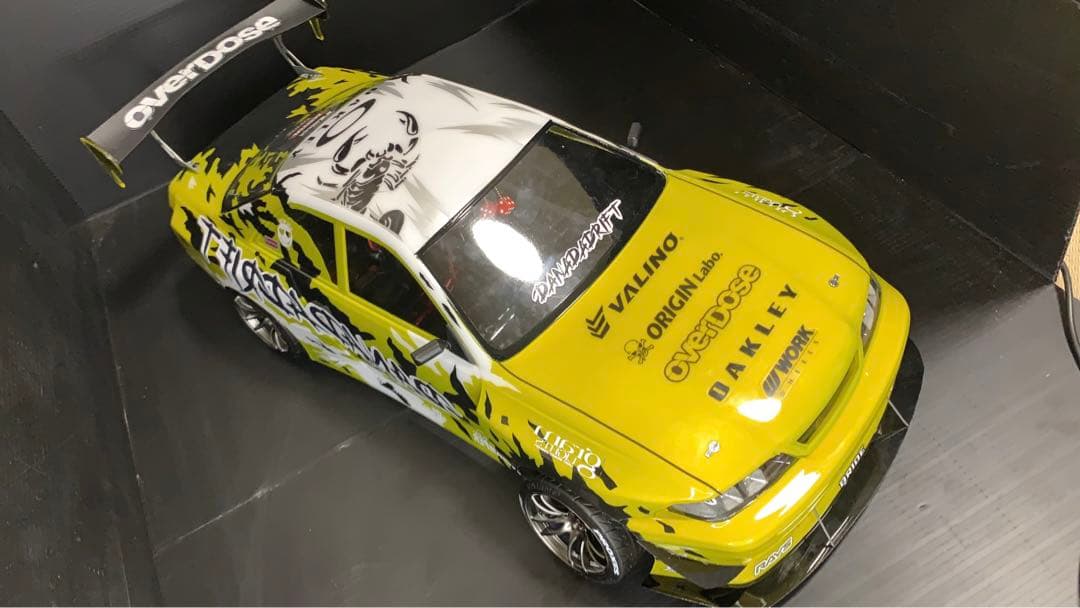 ラジコンボディ