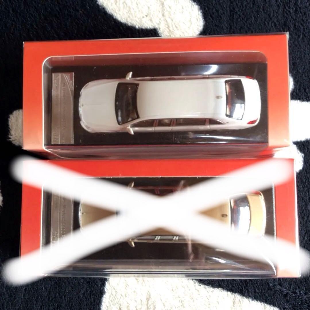 1/64 リムジン2台セット　stance Hunter