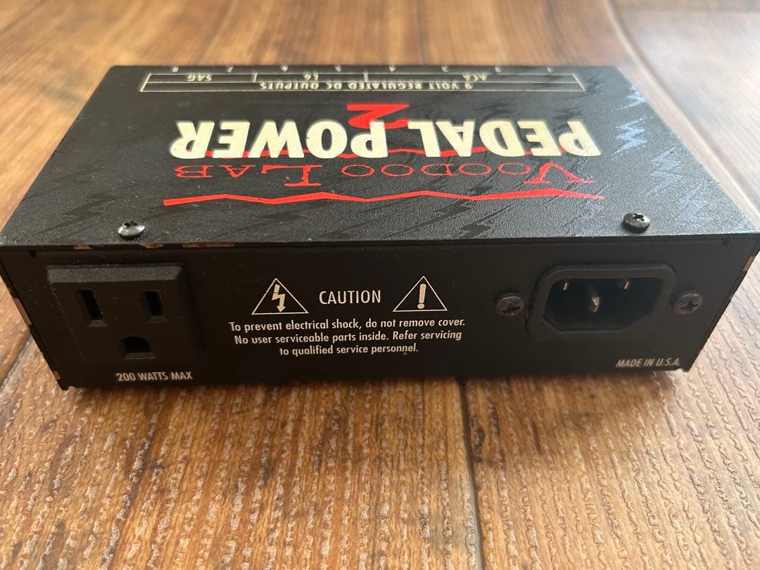 Voodoo Lab Pedal Power 2 パワーサプライ