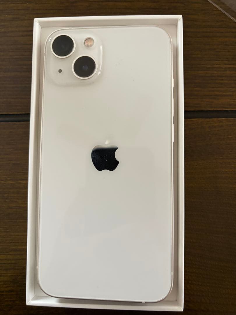 Apple iPhone 13 本体 6.1インチ 白