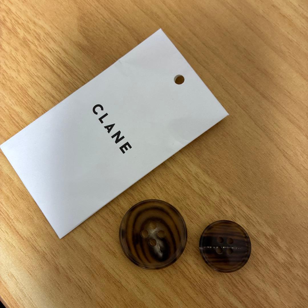 CLANE 黒 ダブルブレスト チェスターコート