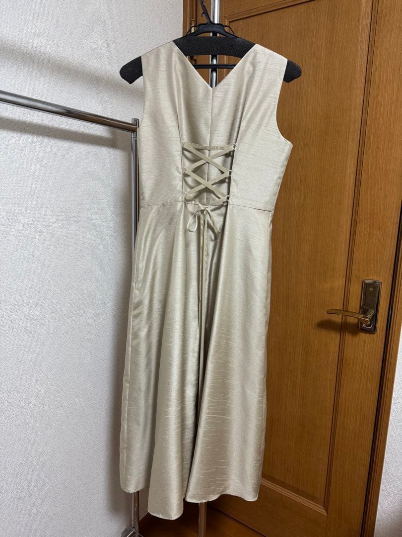 結婚式ドレス　お呼ばれドレス　パーティードレス　オケージョンドレス　Aimer