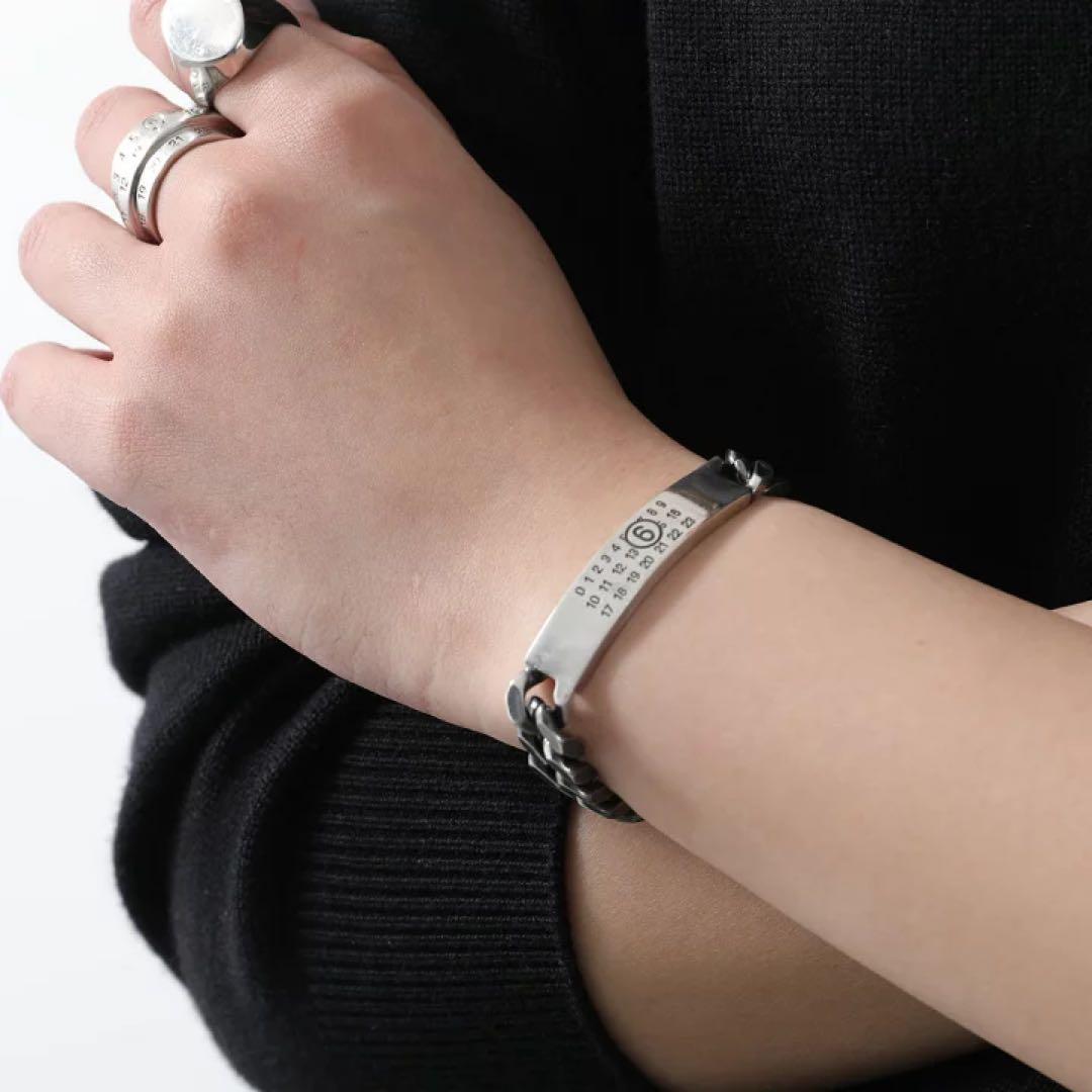 mm6ブレスレット