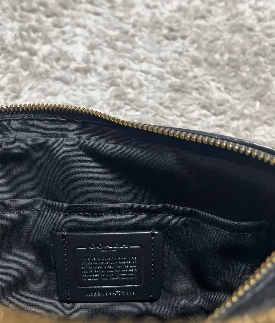 美品☆コーチ レディース ダブルファスナー ショルダーバッグ