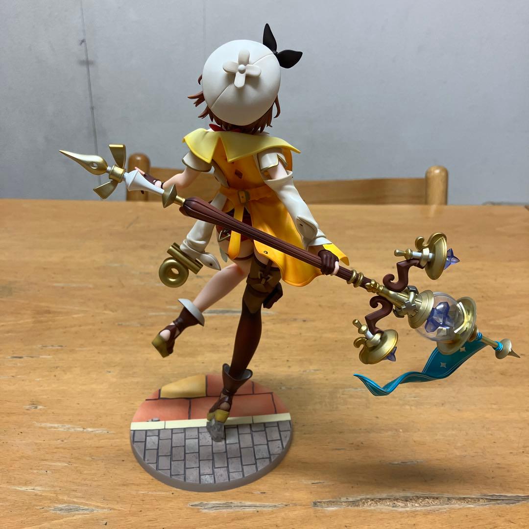 ライザ　フィギュア　ライザのアトリエ　2 ライザリン　シュタウト　グッスマ