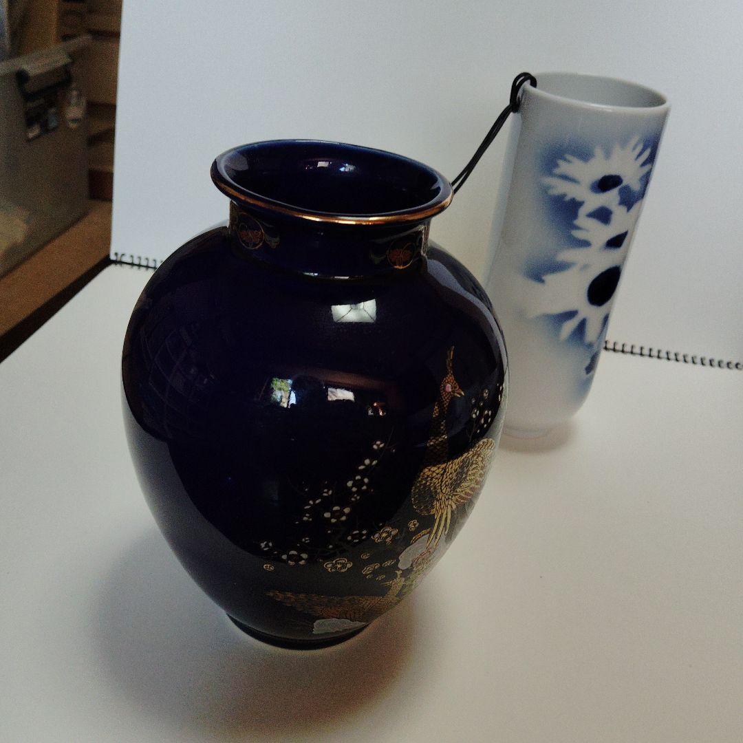 磁器壺、花入れ