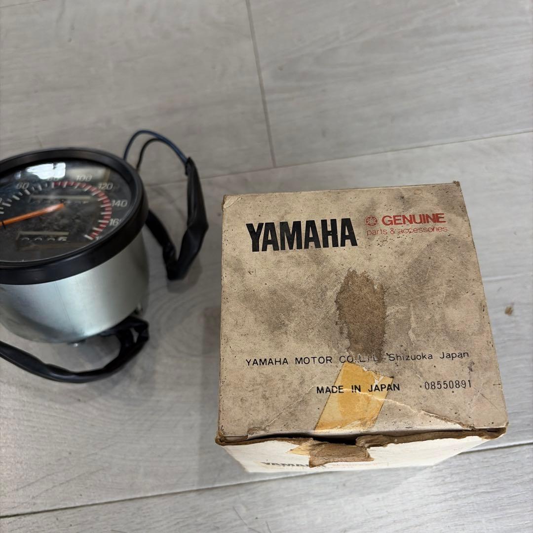 YAMAHA バイク メーター 元箱付き