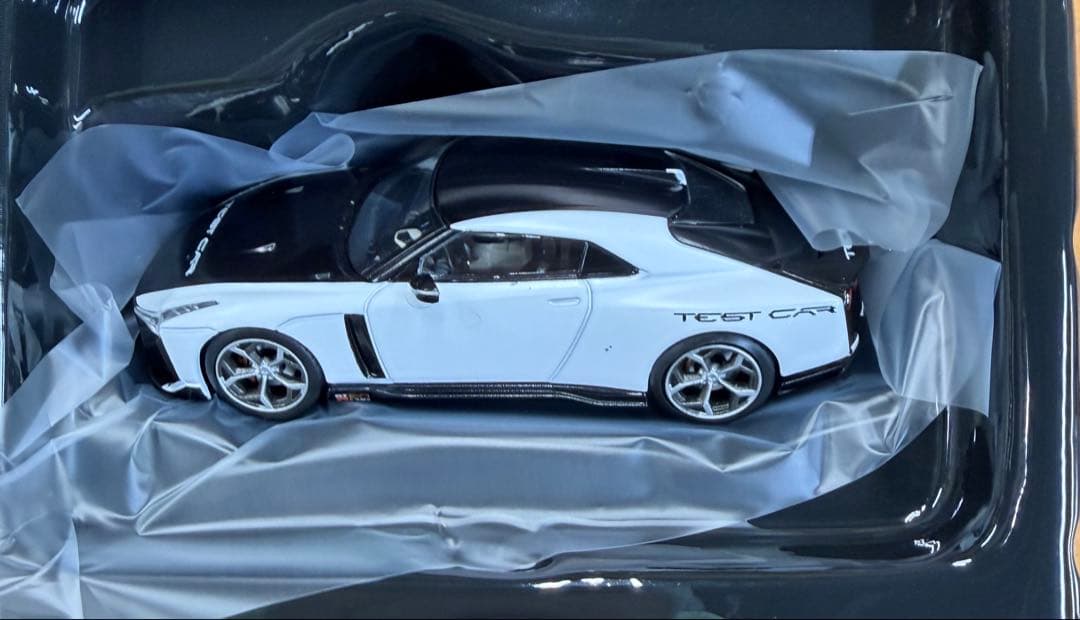 トミカリミテッドビンテージネオ GT-R50 テストカー