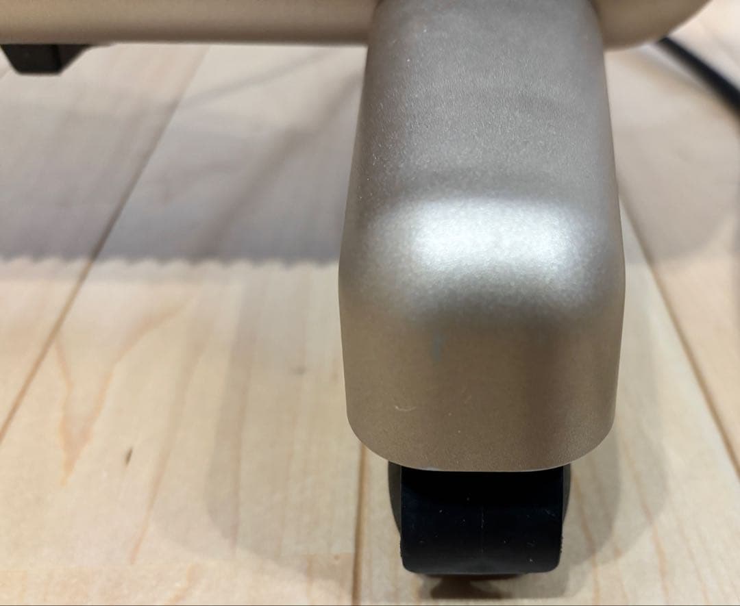 サンルミエ・エクセラ７N700L-GR　ゴールド