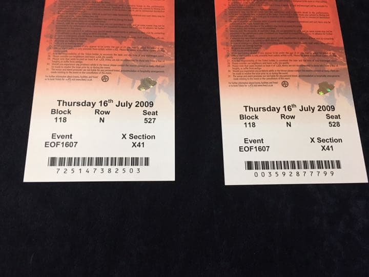 マイケルジャクソン 【座席連番】 THIS IS IT ライブツアーペアチケット