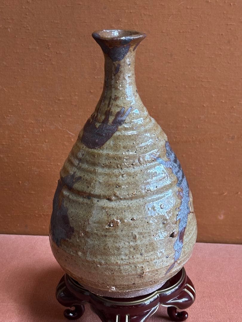 やまちゃん河井寛次郎作灰鉄釉七寸蕪形徳利瓶　冬の森に咲く寒椿　一品物