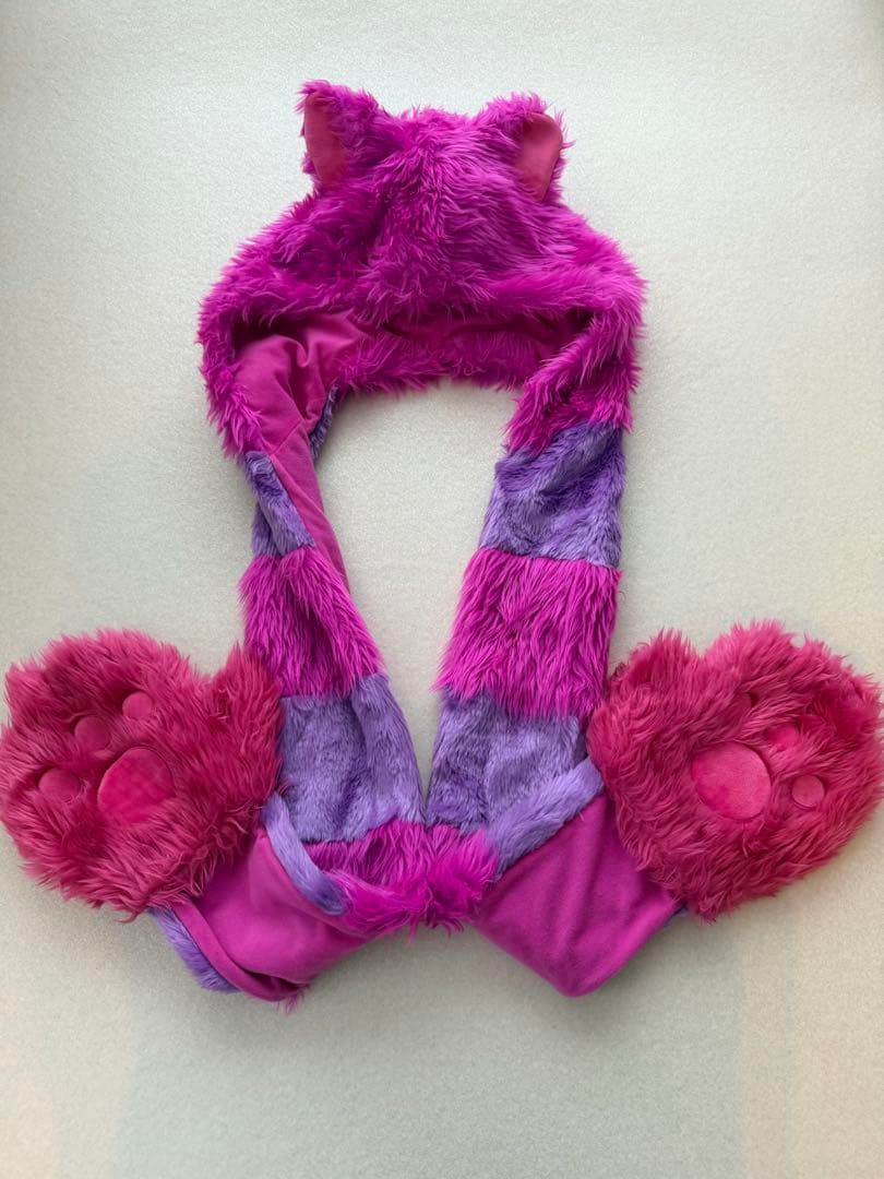 チェシャ猫　マフラーファンキャップ　ディズニー