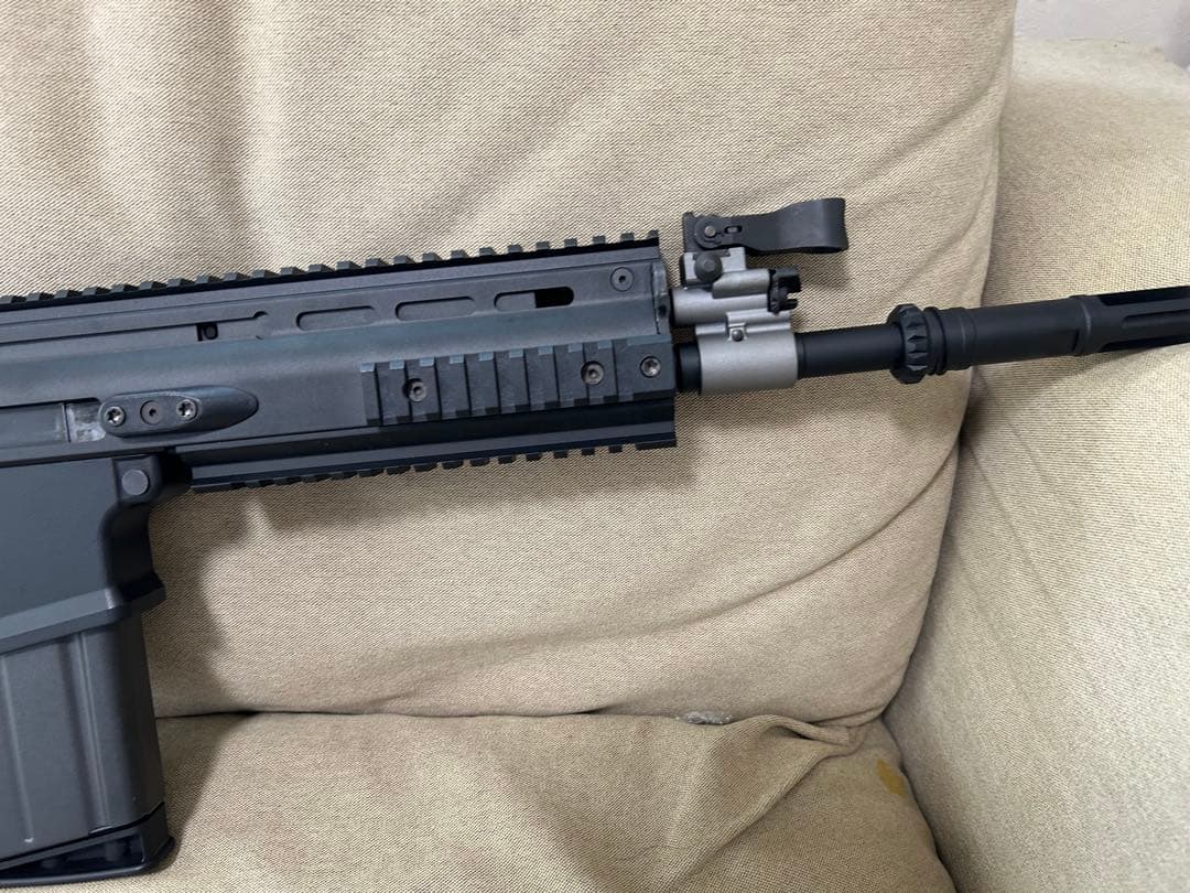 東京マルイ 次世代電動ガン　SCAR Heavy