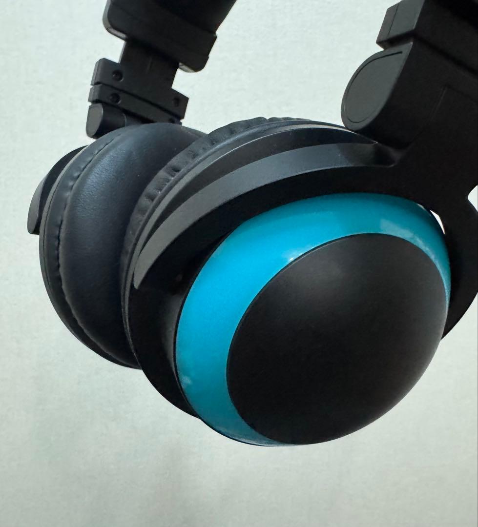 Brookstone Cat Ear Headphones（猫耳ヘッドフォン）