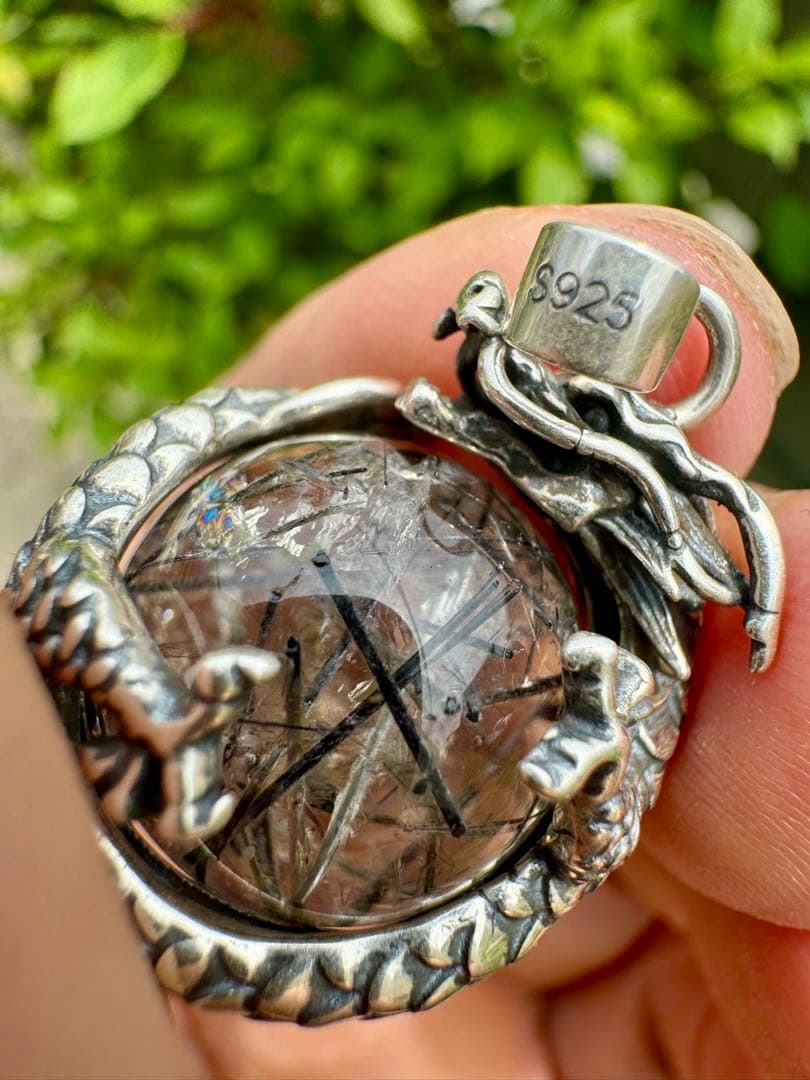 【怪蟲伝闘さん専用】ブラックルチル　ペンダントトップ　虹あり　S925