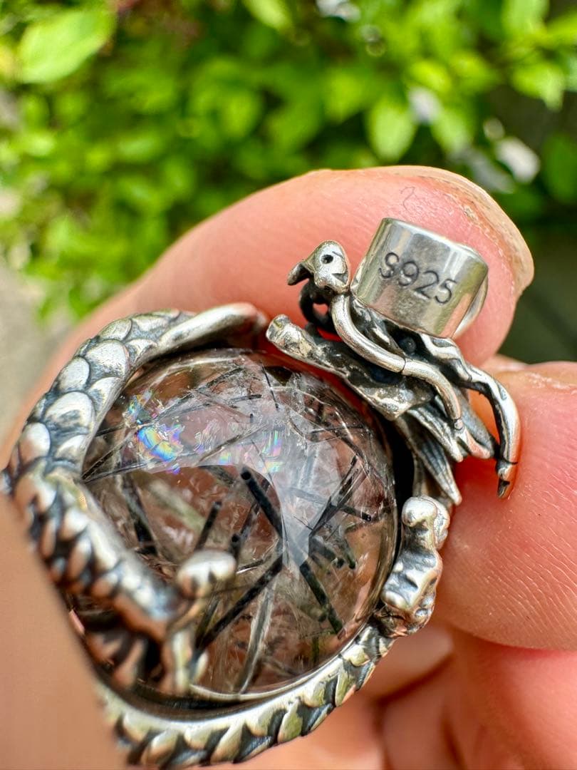 【怪蟲伝闘さん専用】ブラックルチル　ペンダントトップ　虹あり　S925