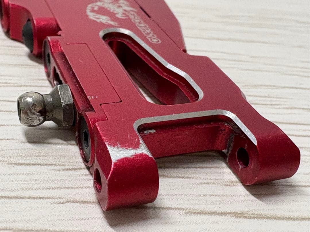 Overdose アルミアジャスタブルリヤサスアーム　トレーリングアングル5°