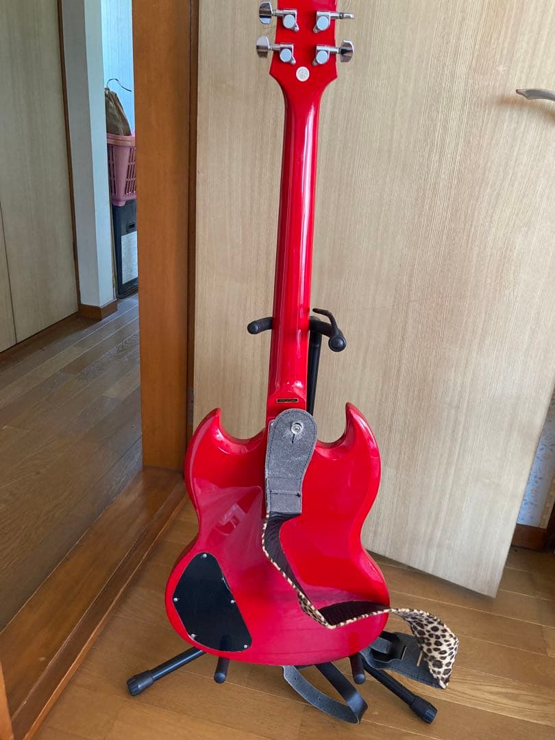 美品⭐︎エピフォン⭐︎エレキギター⭐︎SG⭐︎ミニアンプギタースタンドケース付けられます