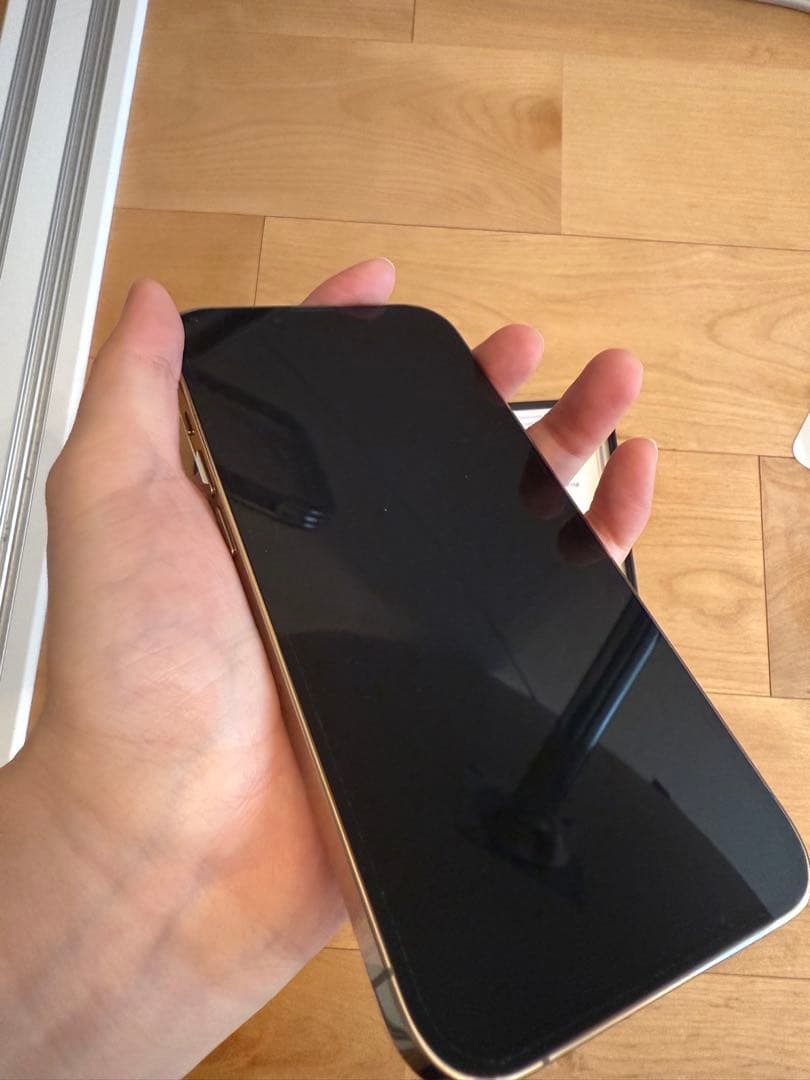 携帯電話本体 Apple iPhone 13 Pro gold 82% 128GB