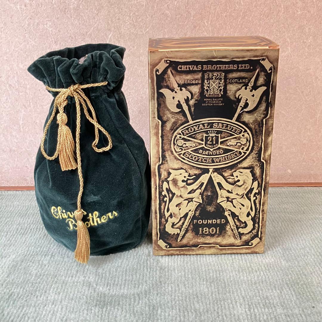 【未開栓】シーバス　ロイヤルサルート21年　陶器ボトル　巾着・箱付【古酒】2