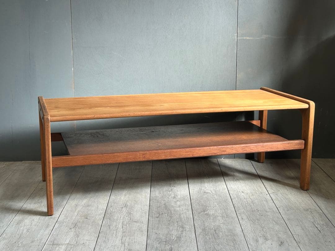 チーク素材　ローテーブル　ワイドテーブル　センターテーブル　北欧　IZZ