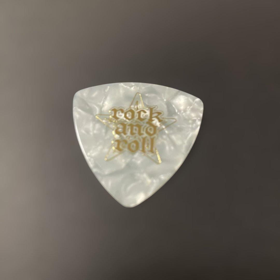 m*a様 B’z 松本孝弘 TAK ギターピック　ピック　未使用品　稲葉浩志