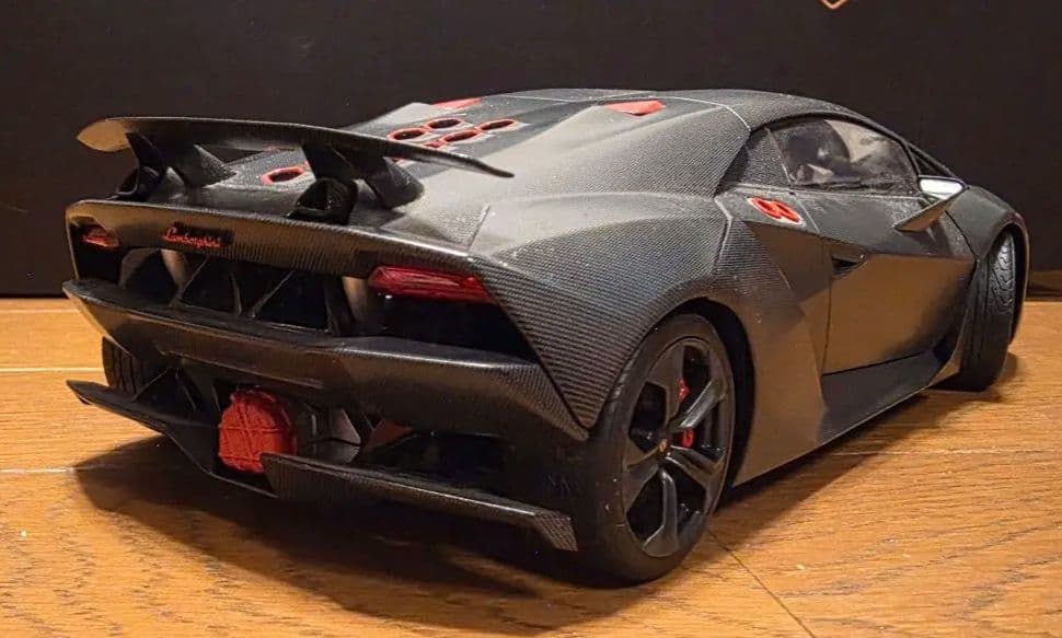 AUTOART ランボルギーニ　セストエレメント(カーボングレー) 1/18